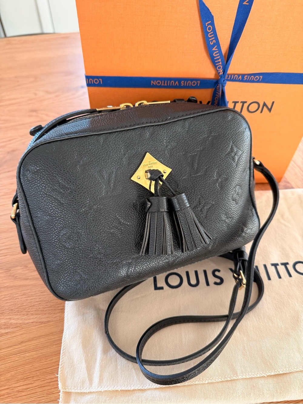 Louis Vuitton Saintonge